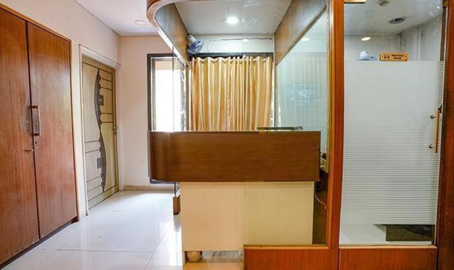 New Prabhu Sharan By Glitz Hotels نافي مومباي المظهر الخارجي الصورة
