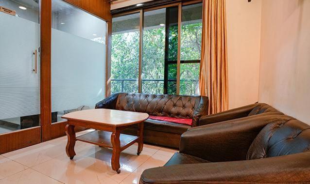New Prabhu Sharan By Glitz Hotels نافي مومباي المظهر الخارجي الصورة